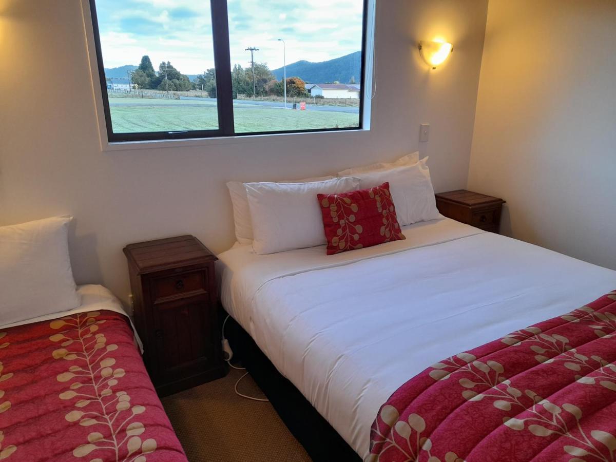Lake Matheson Motel Fox Glacier Exterior photo